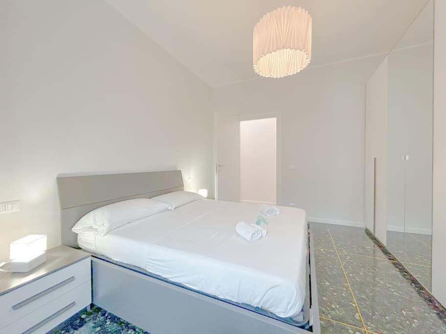 Appartamento Free Parking - Elegante Casa Con Wifi -Smarttv Savona Esterno foto